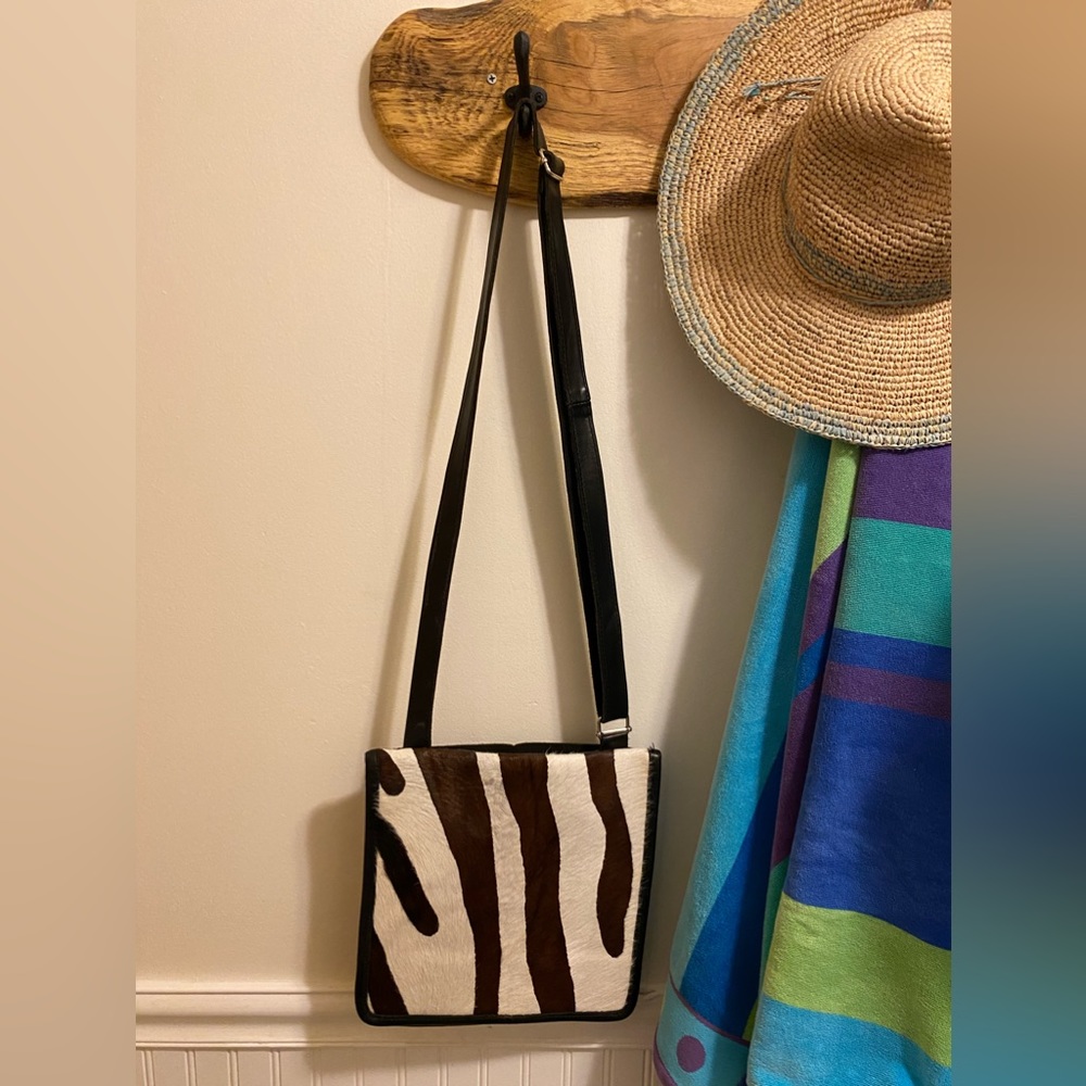 Black Leather Bag w/ brown and white hide /hair